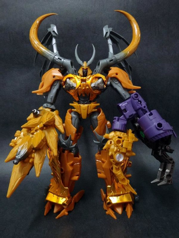 Transformers Prime AM 19 Gaia Unicron In Hand Images   It That A Combiner  (14 of 26)